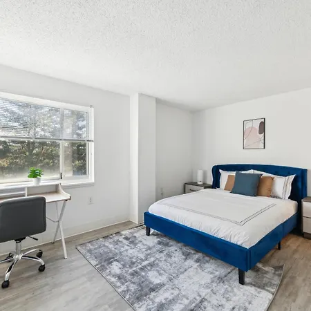 Legacy At Imperial Village 517 I 2 Bed 2 Bath